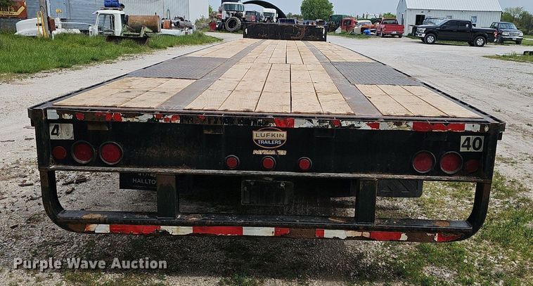 image for item EJ6325 2005 Lufkin  Paymaster  drop deck equipment trailer