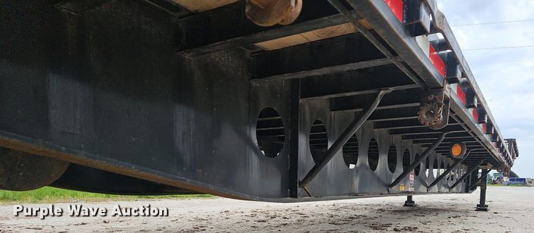 image for item EJ6325 2005 Lufkin  Paymaster  drop deck equipment trailer