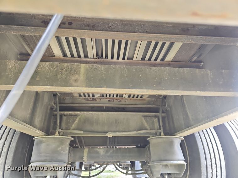 image for item EJ6326 2010 Utility FS2CDHA drop deck equipment trailer