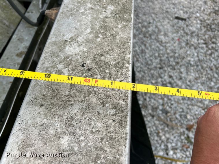 image for item EK4387 1992 Fruehauf tank trailer