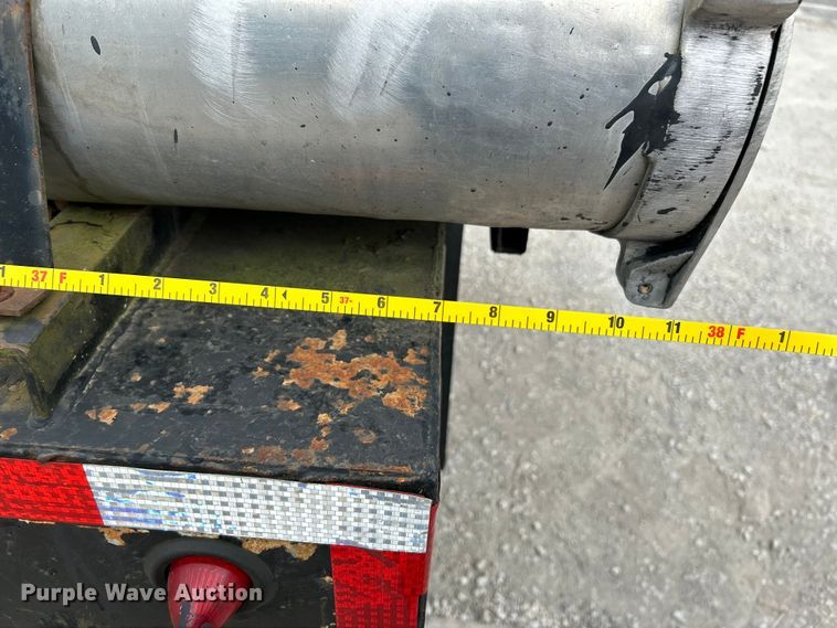 image for item EK4388 1967 Fruehauf pneumatic dry bulk trailer