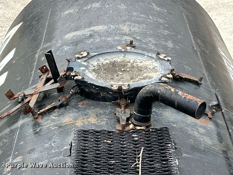 image for item EK4388 1967 Fruehauf pneumatic dry bulk trailer