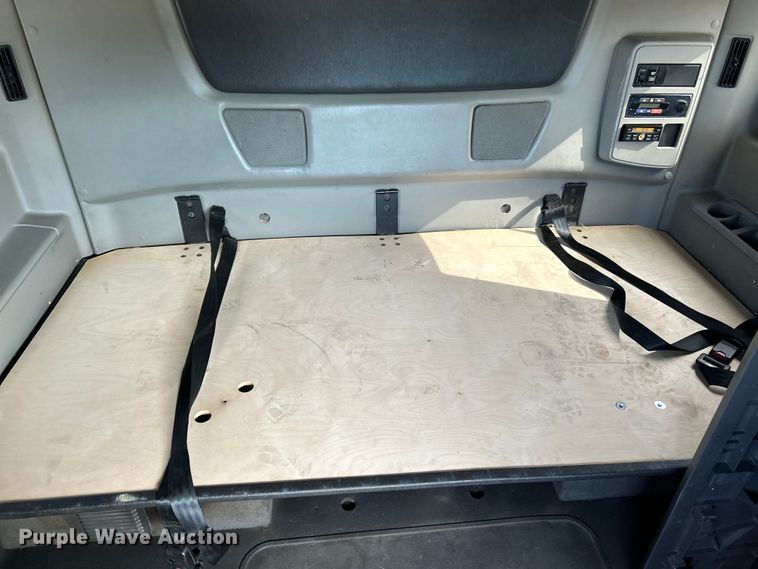 image for item EK4531 2019 International LT625 semi truck