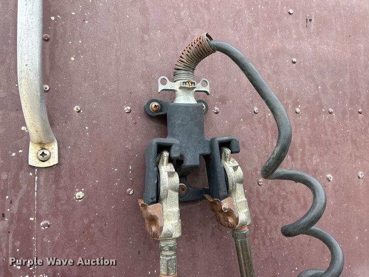 image for item EK4558 1984 International COF-9670 semi truck