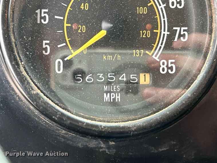 image for item EK4558 1984 International COF-9670 semi truck