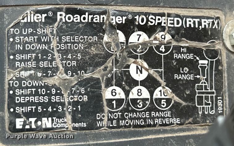 image for item EK4558 1984 International COF-9670 semi truck