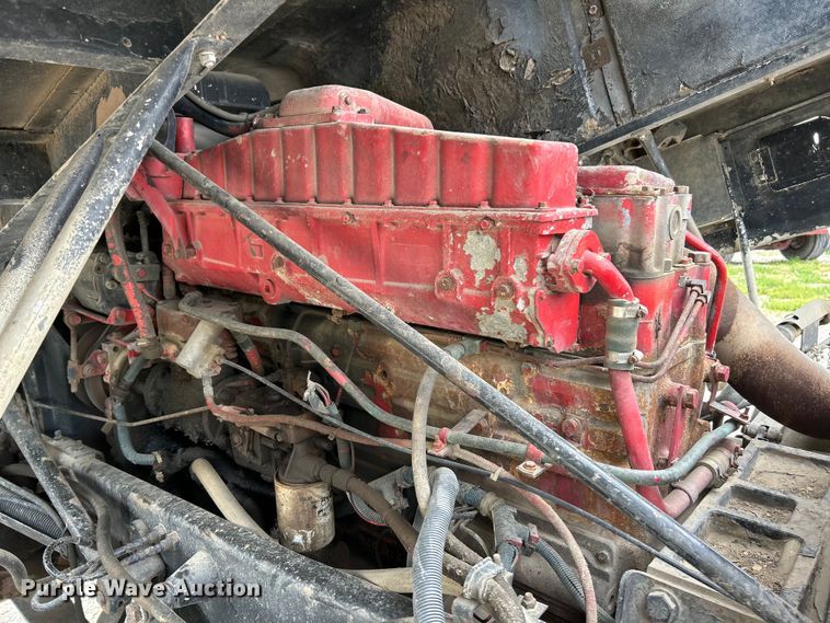 image for item EK4558 1984 International COF-9670 semi truck