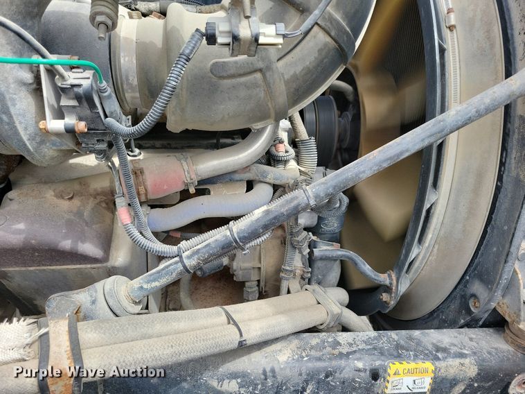 image for item KB9103 2006 Mack Vision semi truck