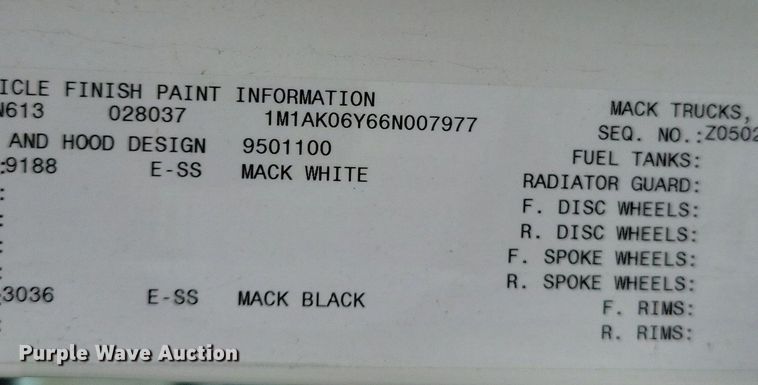 image for item KB9103 2006 Mack Vision semi truck