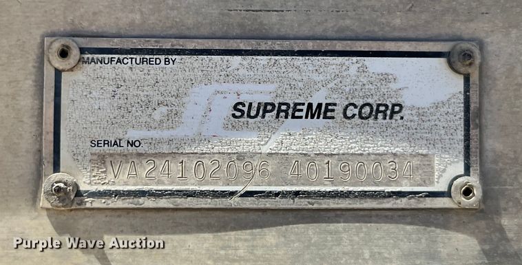 image for item LD9475 2005 Peterbilt PB330 box truck