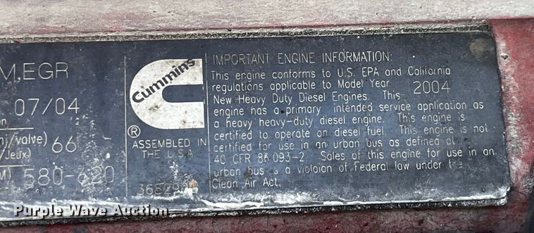 image for item LD9477 2005 International 9200i semi truck