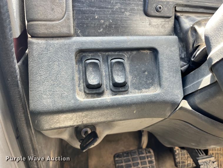 image for item LD9478 2007 Freightliner Columbia semi truck