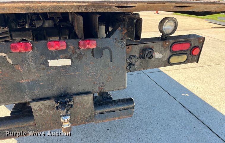 image for item LD9481 2000 GMC C6500 rollback truck