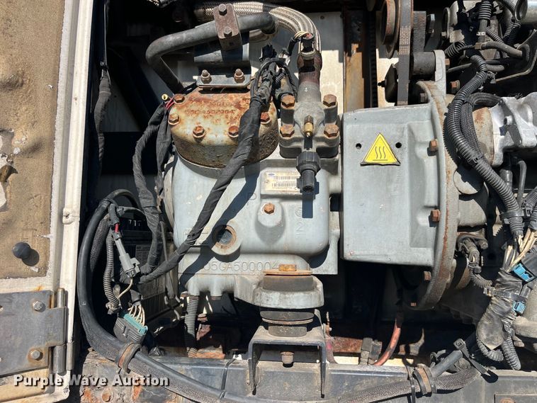 image for item LD9514 2006 Wabash refrigerated van trailer