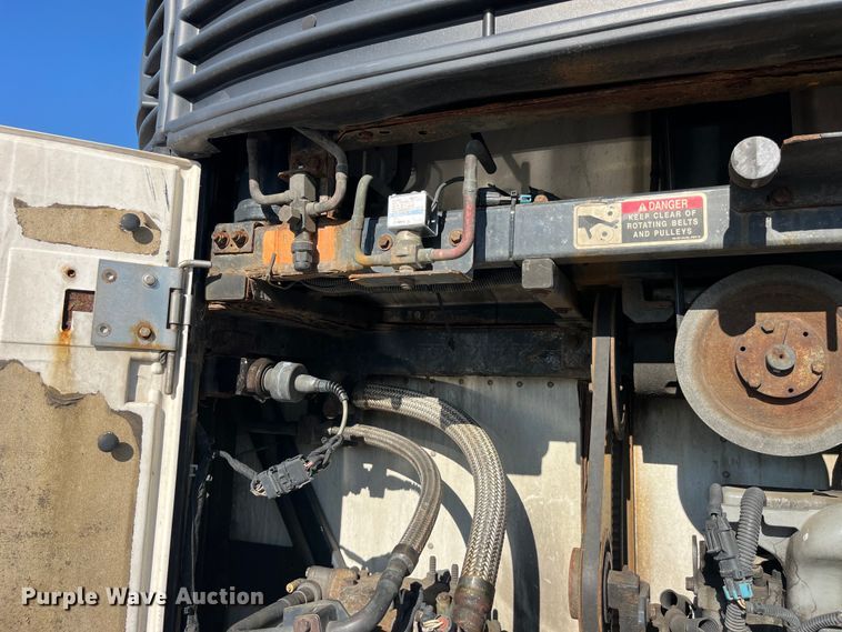 image for item LD9514 2006 Wabash refrigerated van trailer