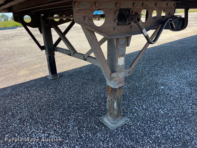 image for item LD9515 2009 Wabash dry van trailer