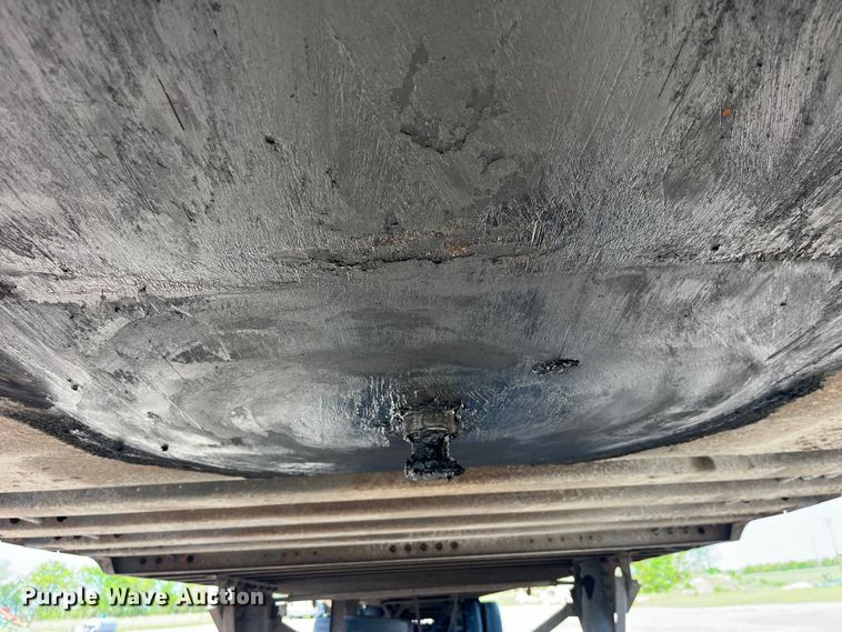 image for item LD9515 2009 Wabash dry van trailer