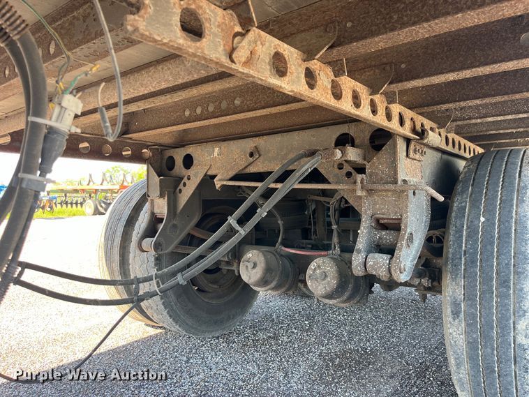 image for item LD9515 2009 Wabash dry van trailer