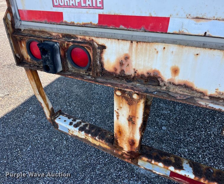 image for item LD9515 2009 Wabash dry van trailer