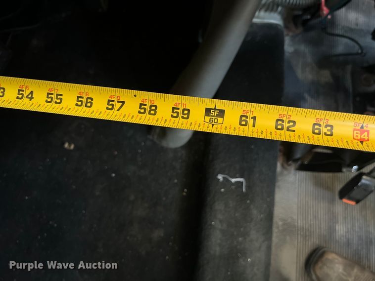 image for item LD9516 2002 Peterbilt  379 semi truck