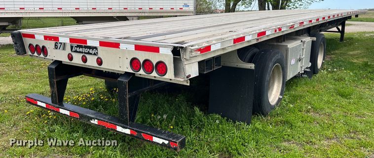 image for item LD9521 2016 Transcraft flatbed trailer