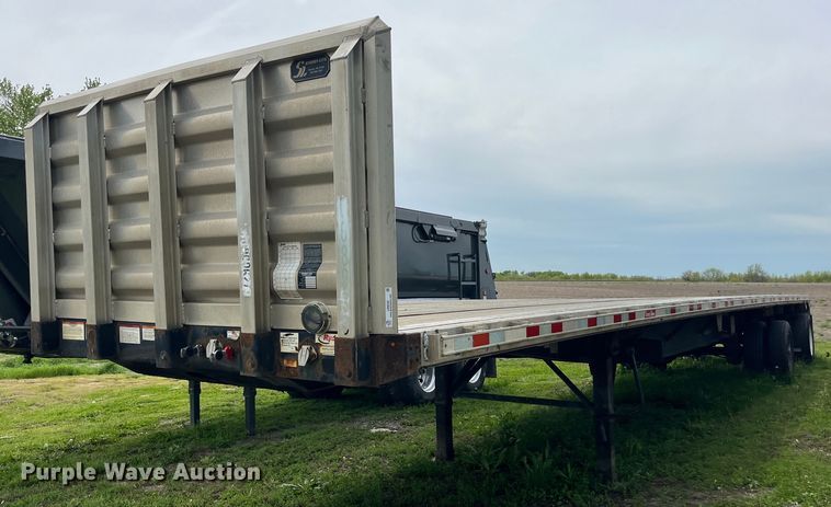 image for item LD9522 2016 Great Dane flatbed trailer