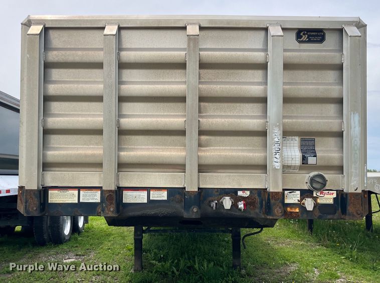 image for item LD9522 2016 Great Dane flatbed trailer