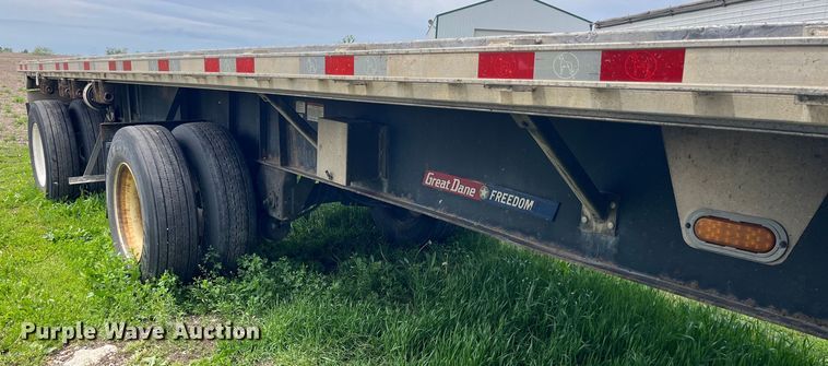 image for item LD9522 2016 Great Dane flatbed trailer