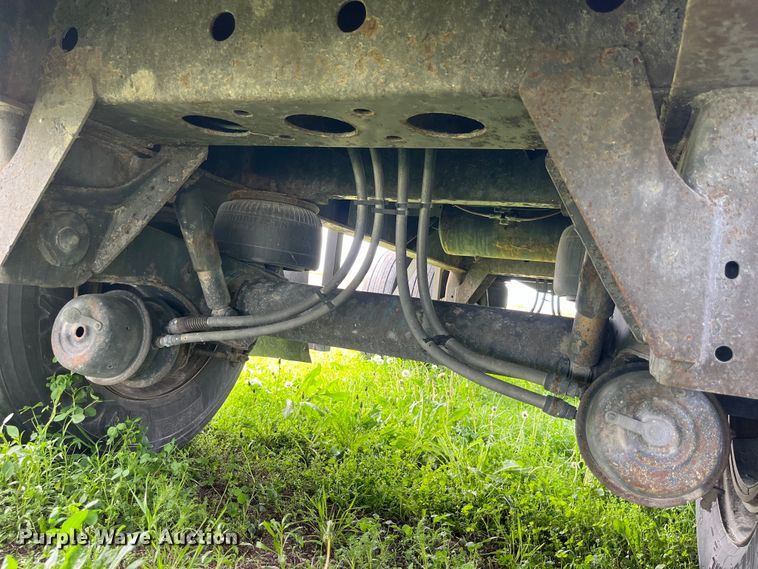 image for item LD9522 2016 Great Dane flatbed trailer