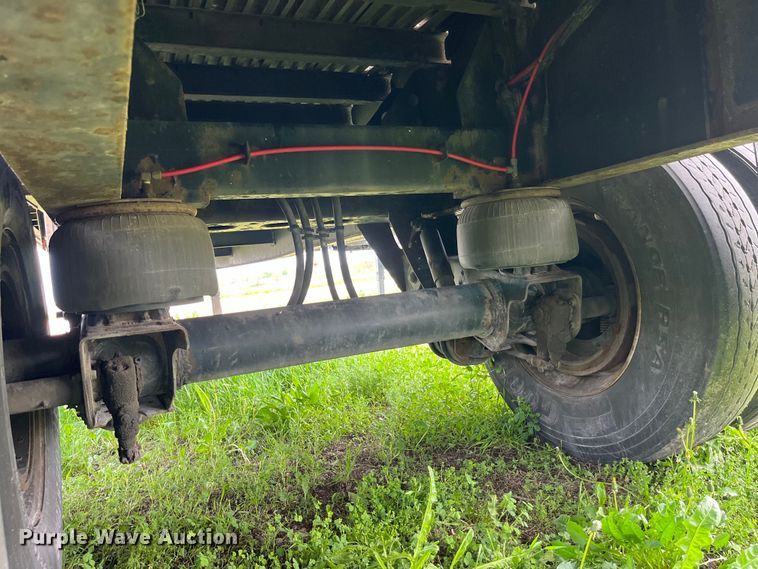 image for item LD9522 2016 Great Dane flatbed trailer