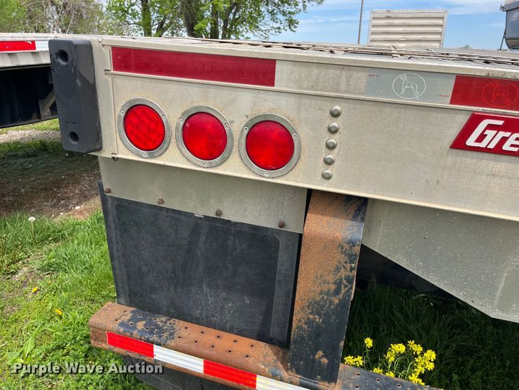 image for item LD9522 2016 Great Dane flatbed trailer
