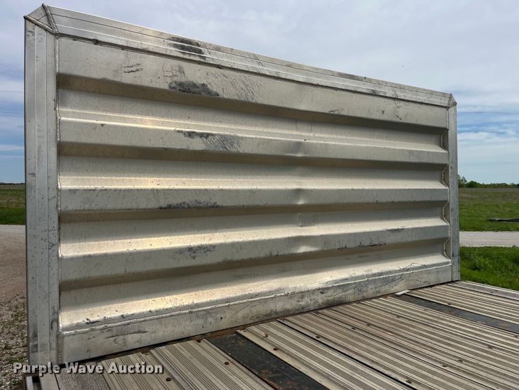 image for item LD9522 2016 Great Dane flatbed trailer