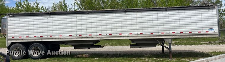 image for item LD9524 2018 Stoughton AHV-421T-AR-S grain trailer