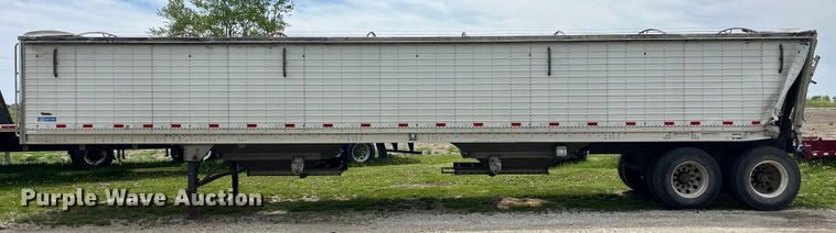 image for item LD9524 2018 Stoughton AHV-421T-AR-S grain trailer