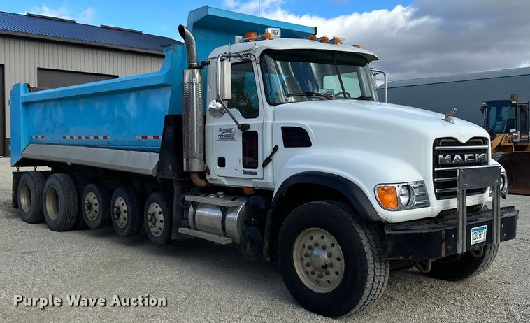 image for item LR9309 2006 Mack  CV713 Granite  dump truck