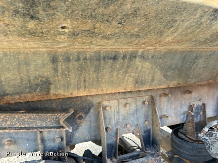 image for item LR9309 2006 Mack  CV713 Granite  dump truck