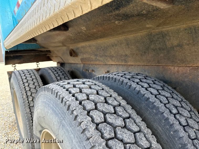 image for item LR9309 2006 Mack  CV713 Granite  dump truck