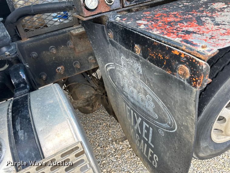 image for item LR9309 2006 Mack  CV713 Granite  dump truck