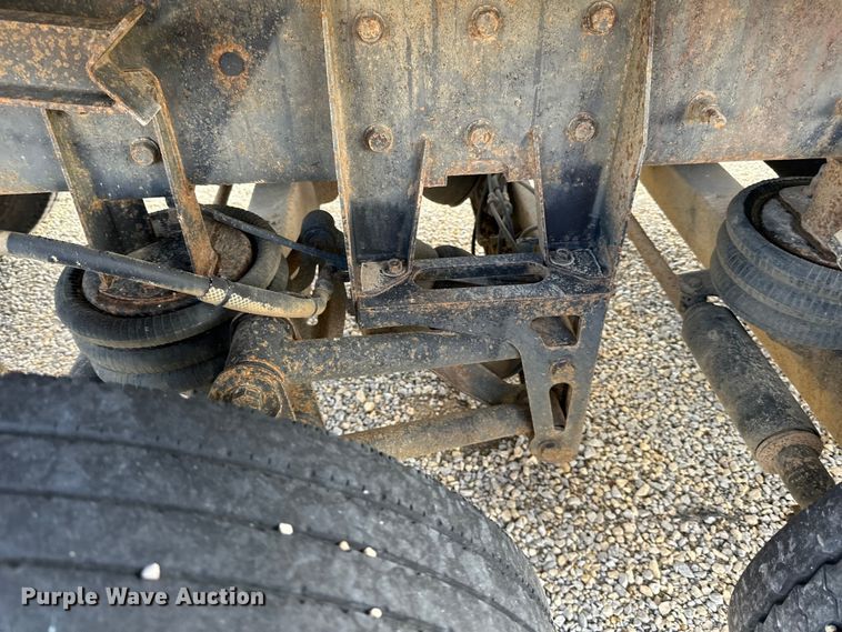 image for item LR9309 2006 Mack  CV713 Granite  dump truck