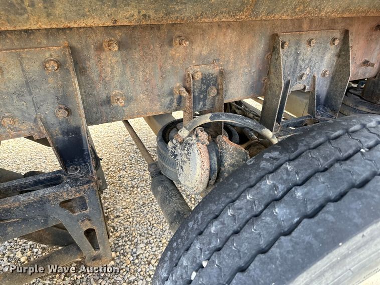 image for item LR9309 2006 Mack  CV713 Granite  dump truck