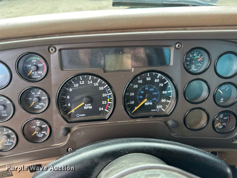 image for item LR9309 2006 Mack  CV713 Granite  dump truck