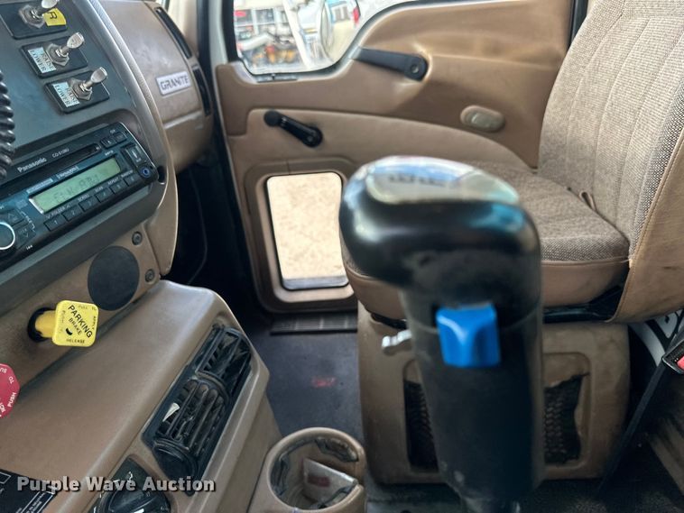 image for item LR9309 2006 Mack  CV713 Granite  dump truck