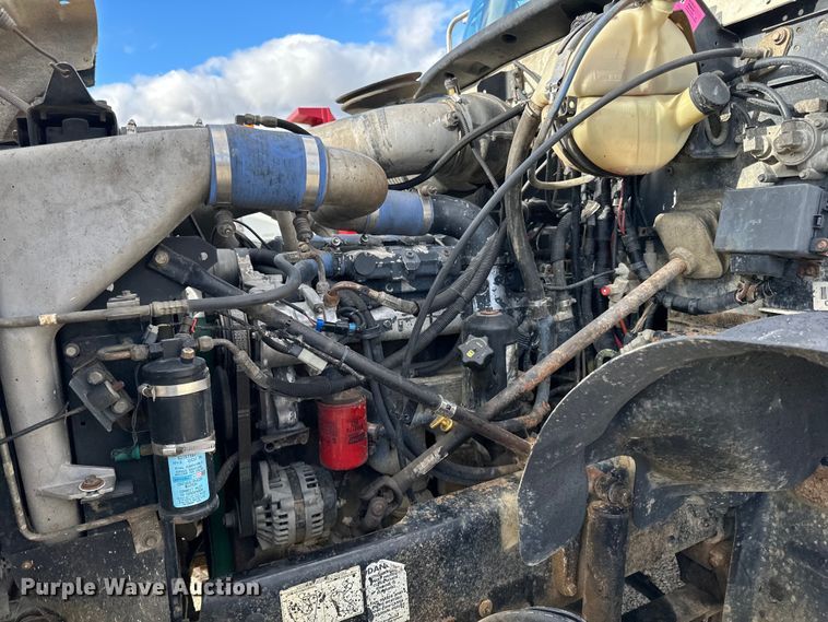 image for item LR9309 2006 Mack  CV713 Granite  dump truck