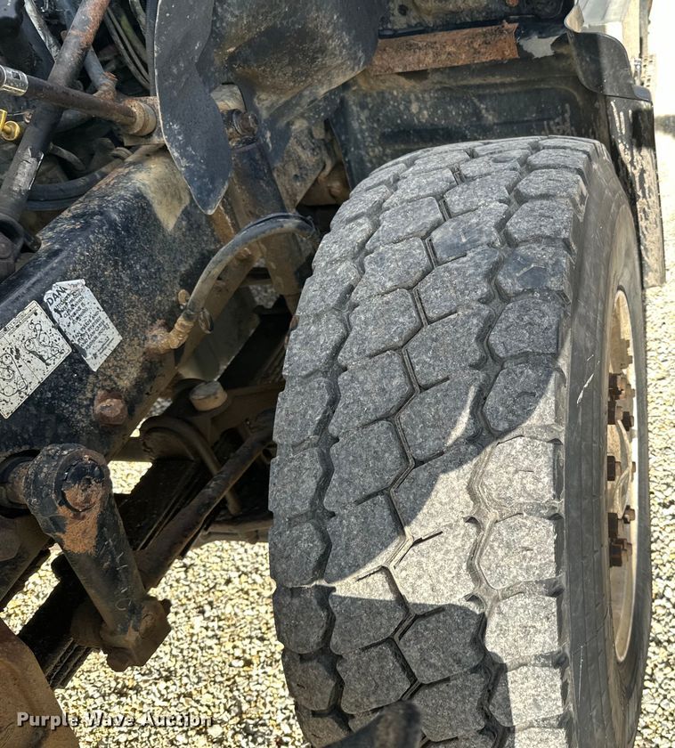 image for item LR9309 2006 Mack  CV713 Granite  dump truck