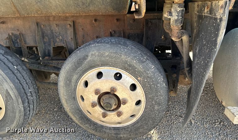 image for item LR9309 2006 Mack  CV713 Granite  dump truck