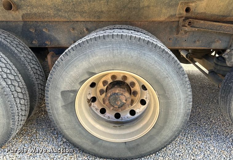 image for item LR9309 2006 Mack  CV713 Granite  dump truck