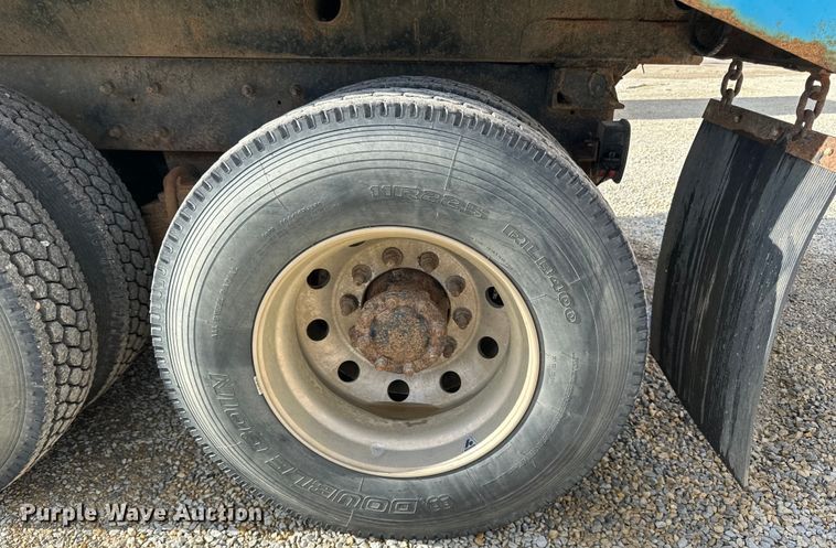 image for item LR9309 2006 Mack  CV713 Granite  dump truck