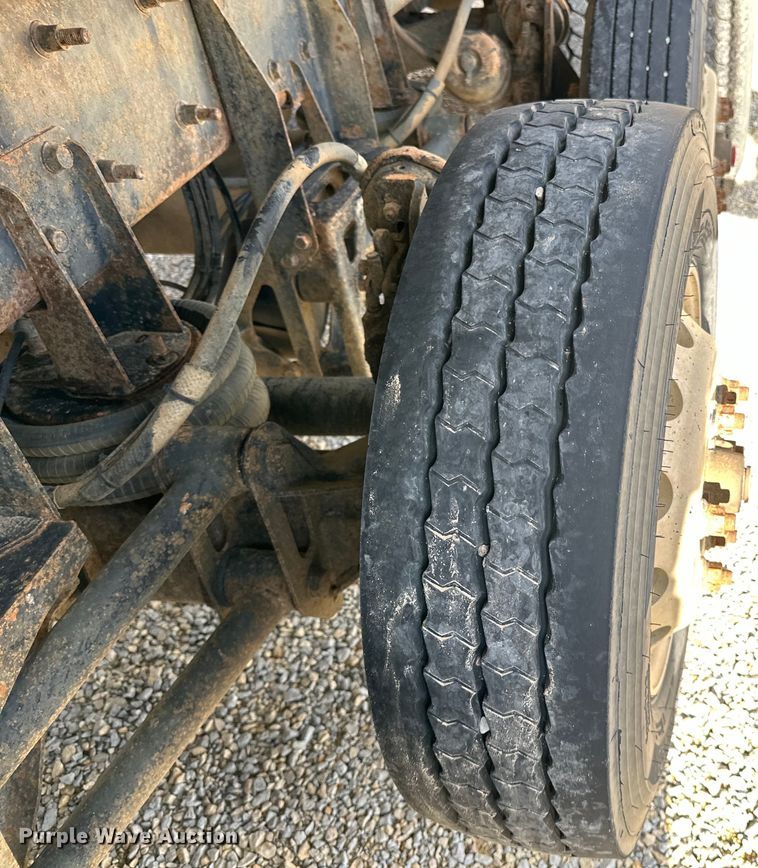 image for item LR9309 2006 Mack  CV713 Granite  dump truck