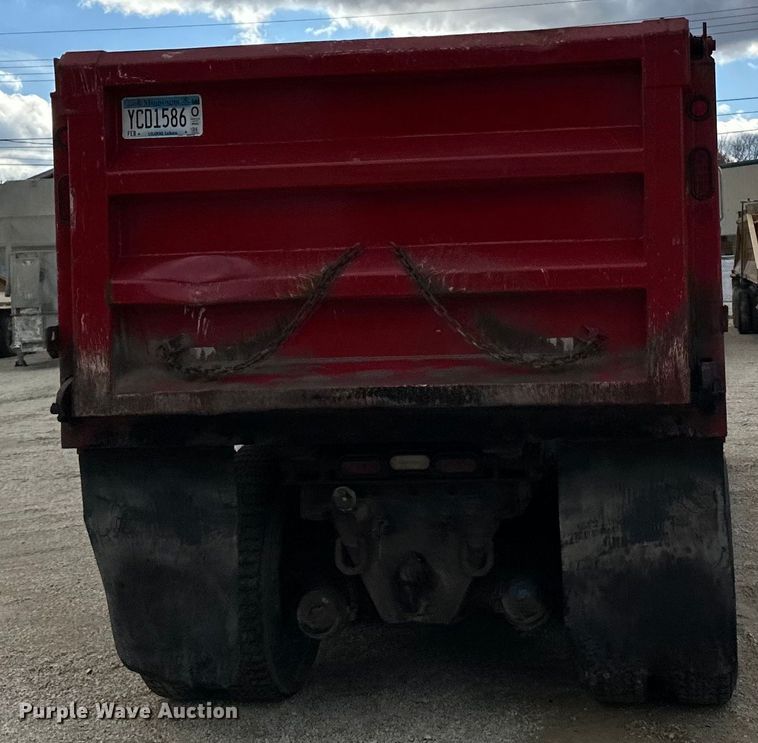 image for item LR9310 1996 Peterbilt  357 dump truck