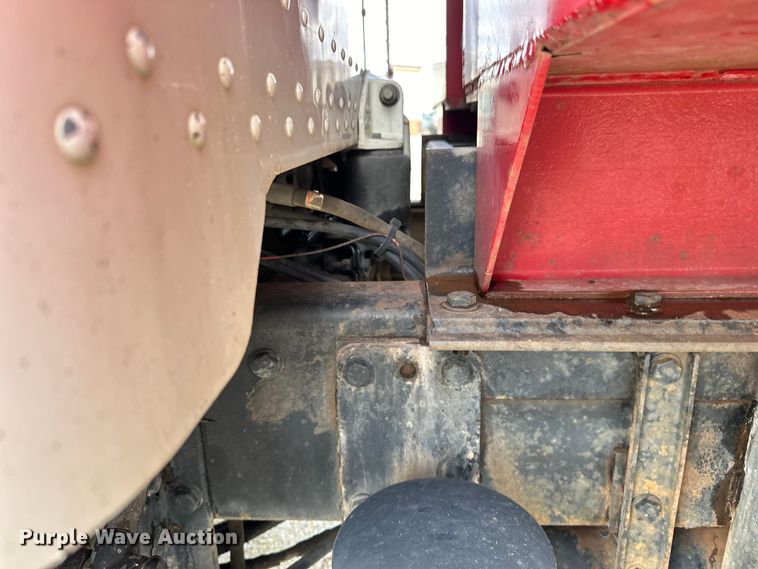 image for item LR9310 1996 Peterbilt  357 dump truck